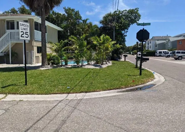 Irb Poolside Retreat A Star5vacations * Clearwater Beach