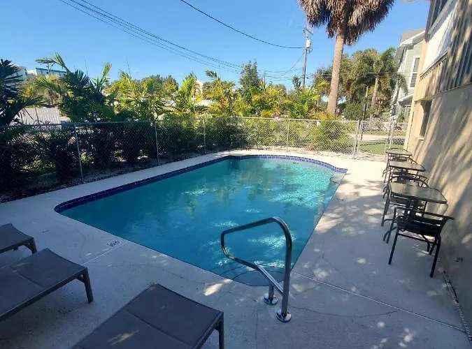 Irb Poolside Retreat A Star5vacations * Clearwater Beach